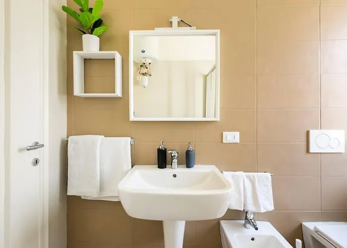 Fall In - Sweet & Quiet